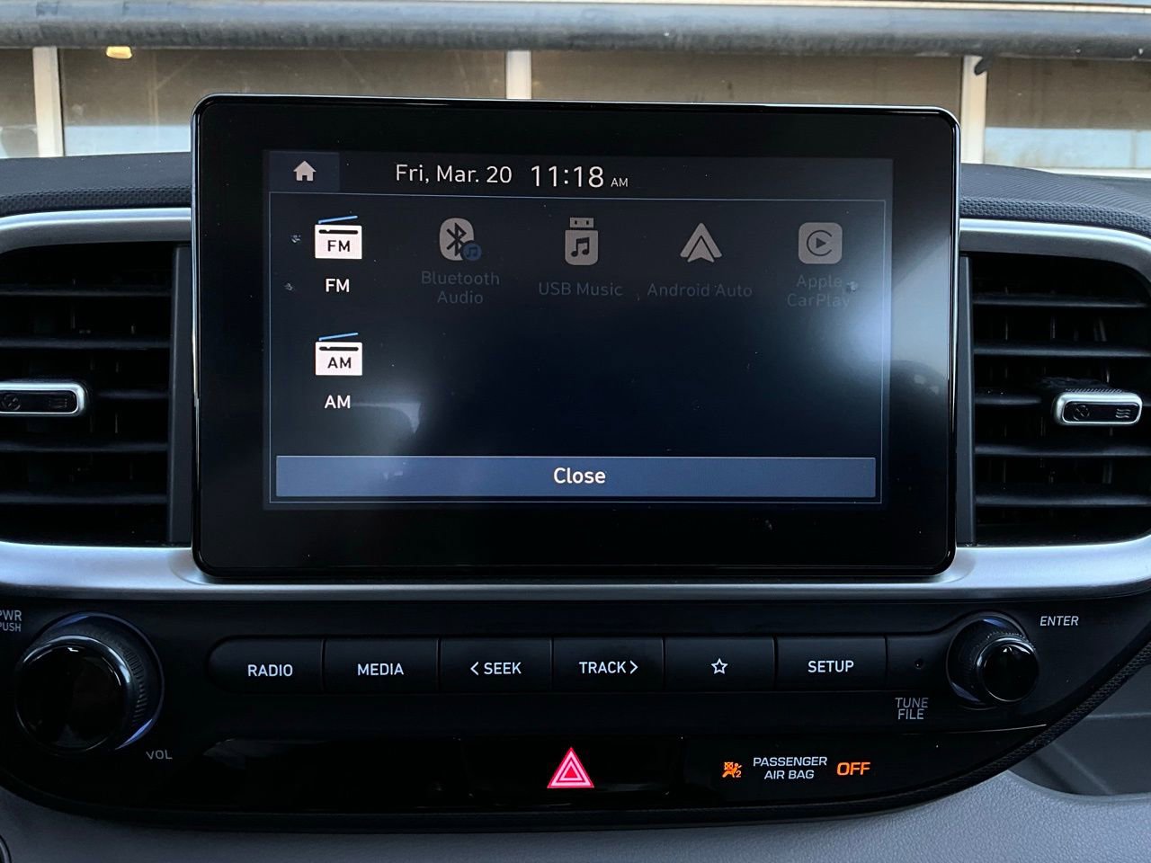 Used 2025 Hyundai Venue SEL image 31