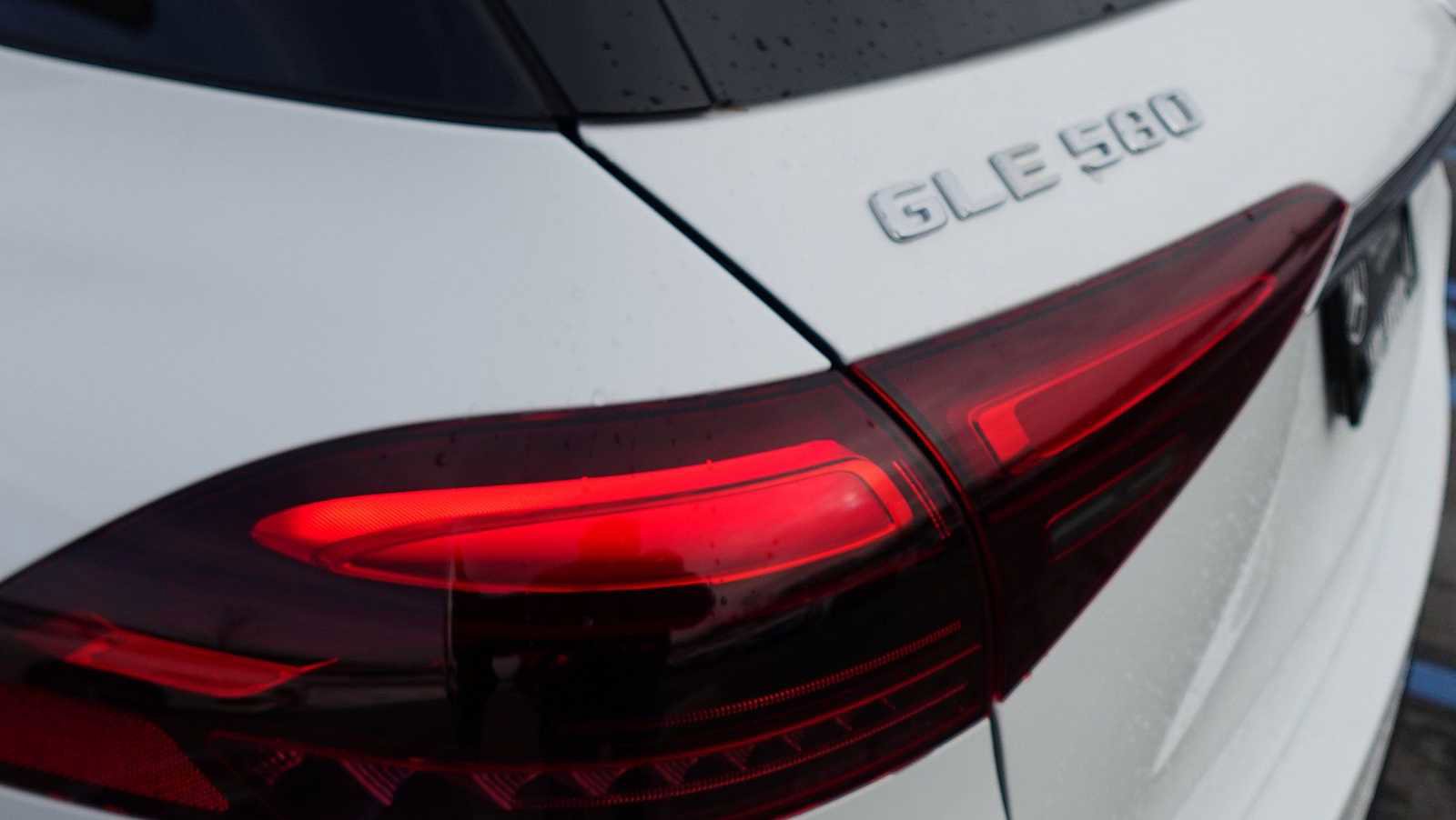 New 2026 Mercedes-Benz GLE 580 4MATIC image 26