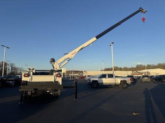 New 2025 RAM 5500 Tradesman AWD/4WD image 24