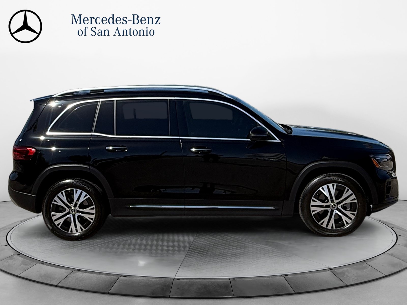 Certified 2025 Mercedes-Benz GLB 250 image 8