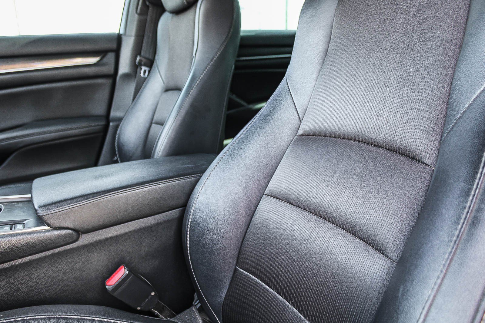 Certified 2020 Honda Accord Sport image 24