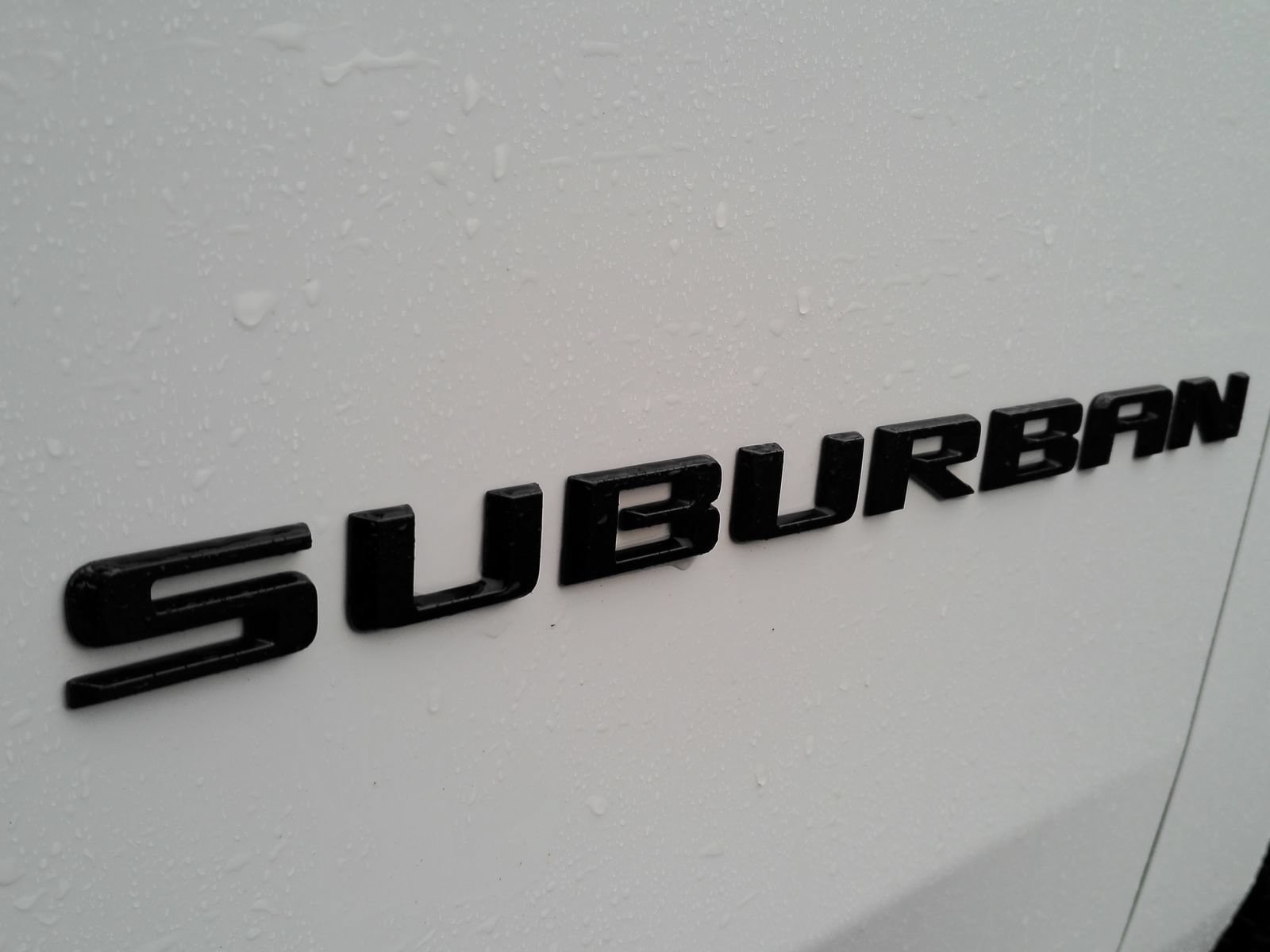 Used 2024 Chevrolet Suburban RST w/ Luxury Package AWD/4WD image 39