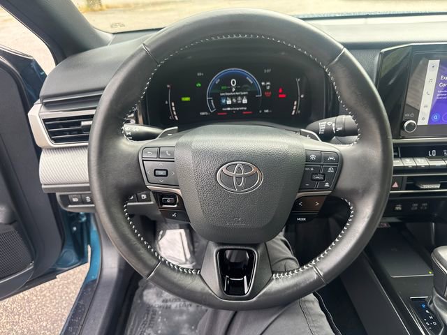 Certified 2025 Toyota Camry SE w/ Convenience Package image 32