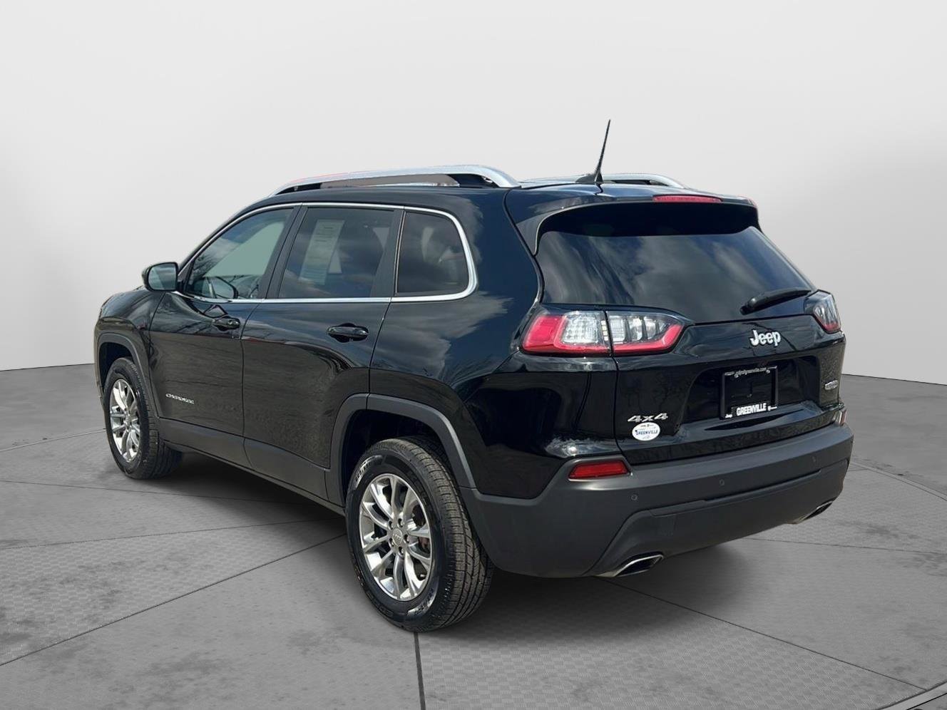 Used 2021 Jeep Cherokee Latitude Lux w/ Comfort/Convenience Group image 11