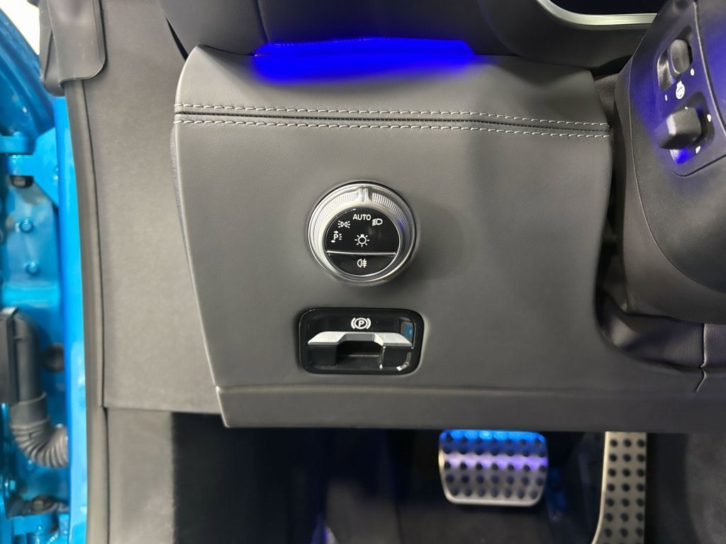 Used 2024 Mercedes-Benz SL 63 AMG SL 63 AMG image 12