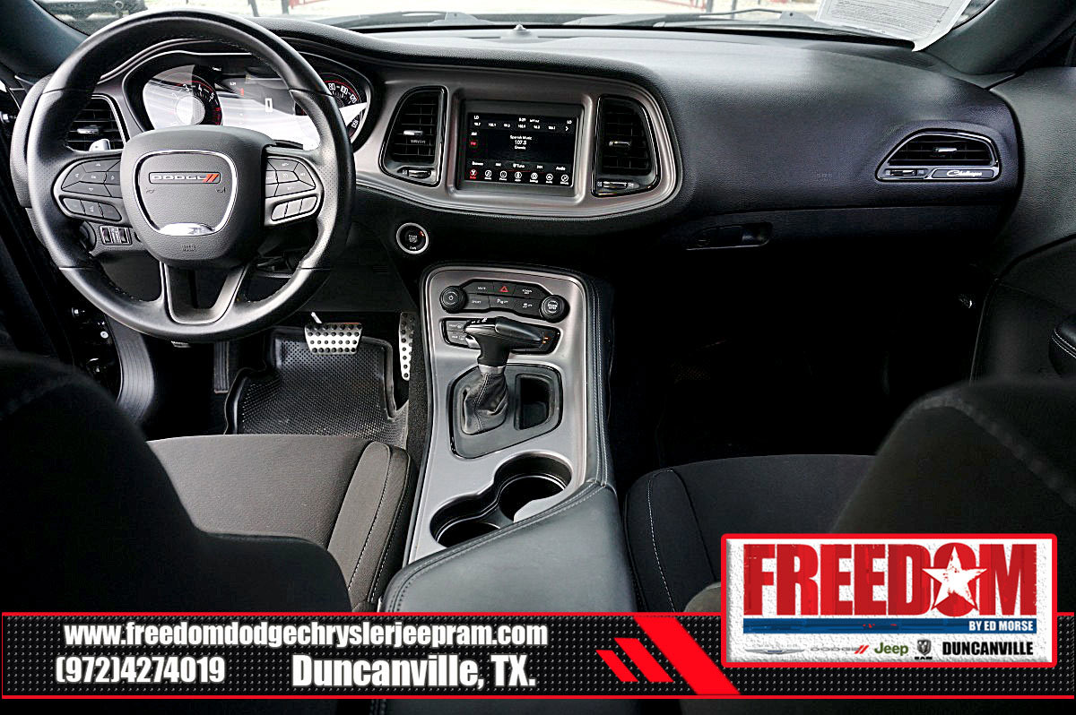 Used 2023 Dodge Challenger R/T w/ Blacktop Package image 11