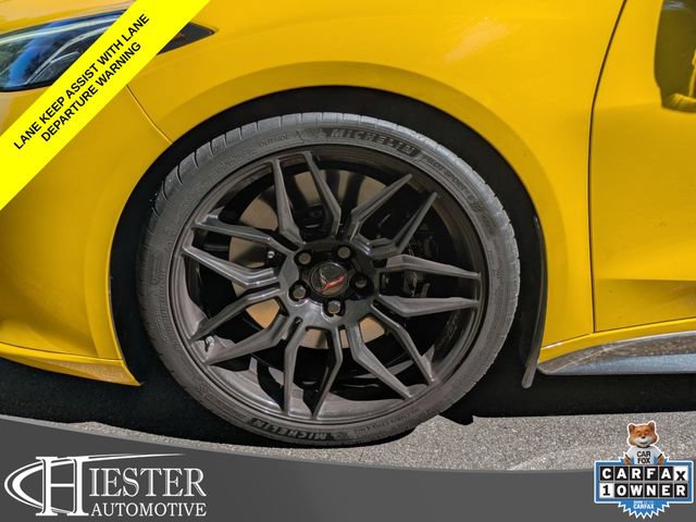 Used 2025 Chevrolet Corvette Z06 w/ Stealth Interior Trim Package RWD image 10