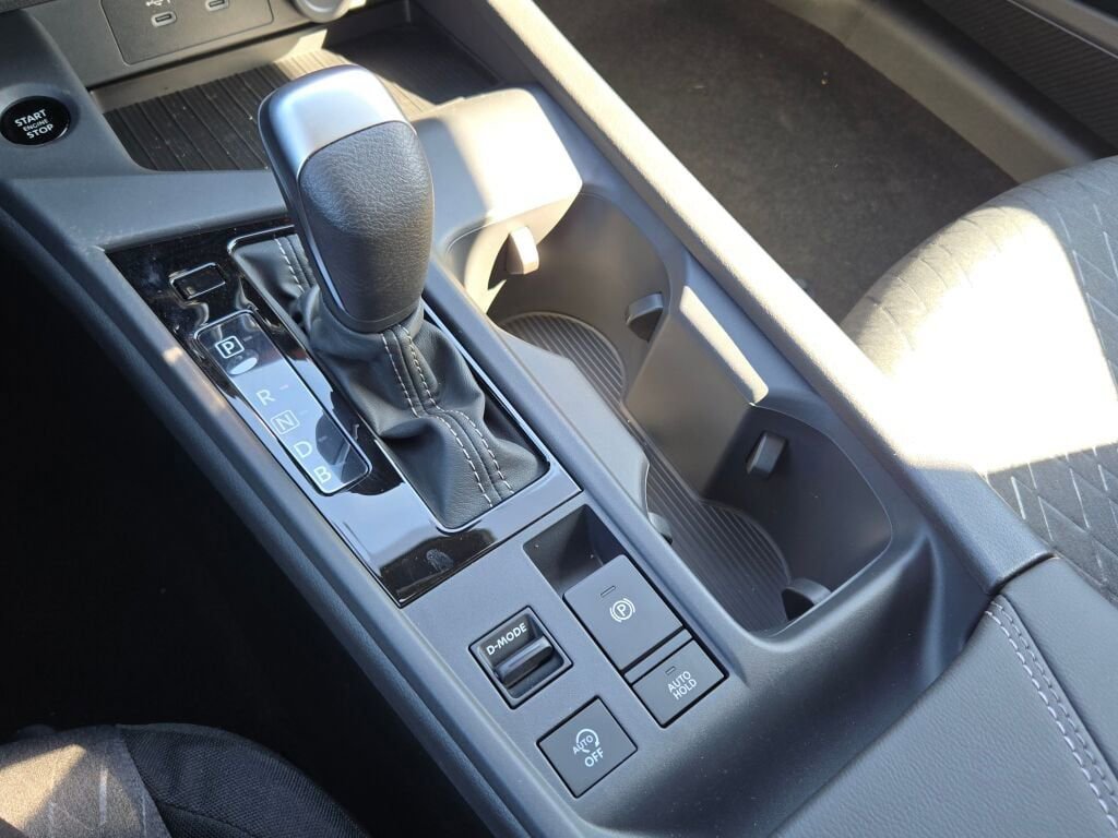 New 2026 Nissan Sentra SV w/ Floor Mat Package FWD image 24