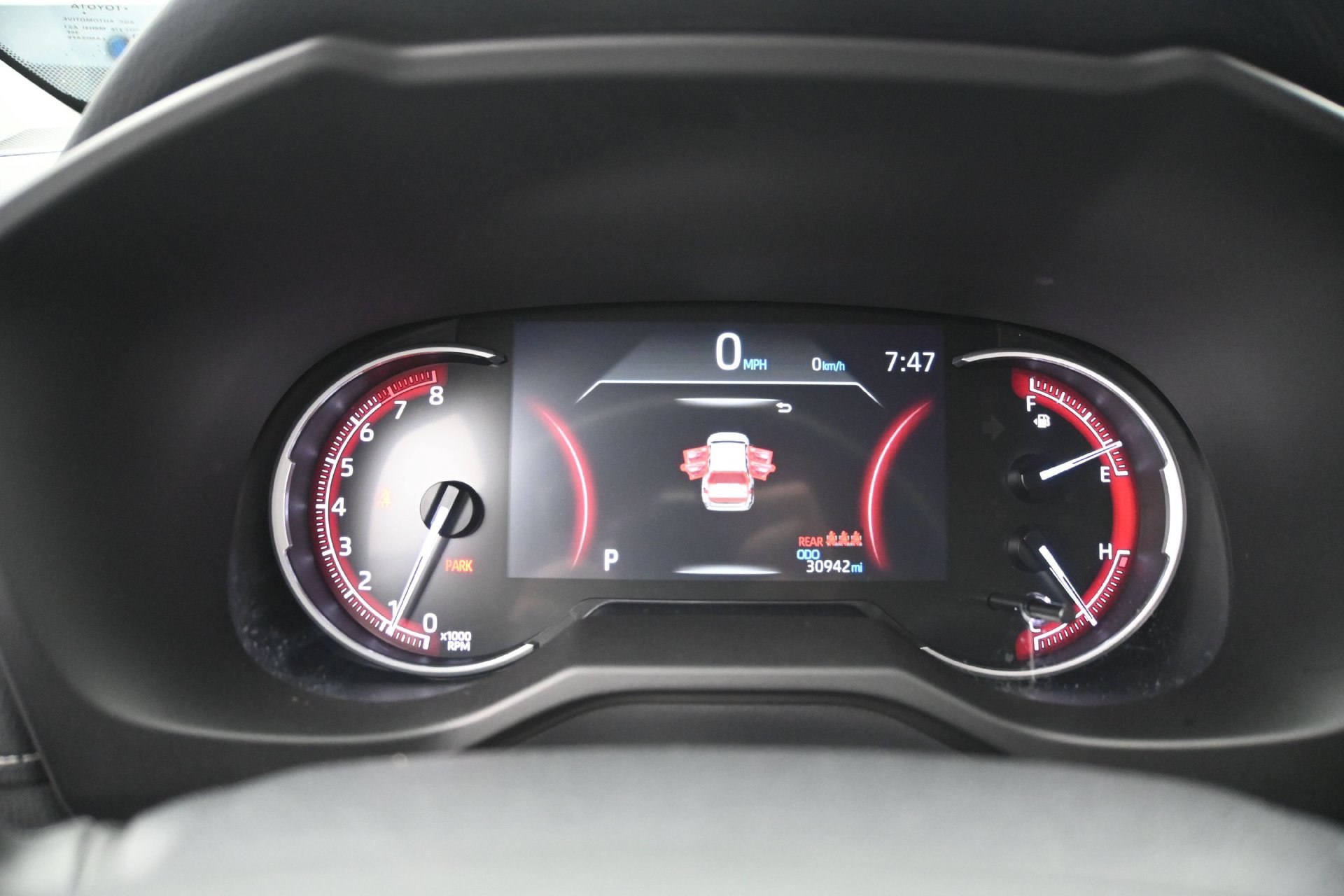 Used 2024 Toyota RAV4 LE AWD/4WD image 23