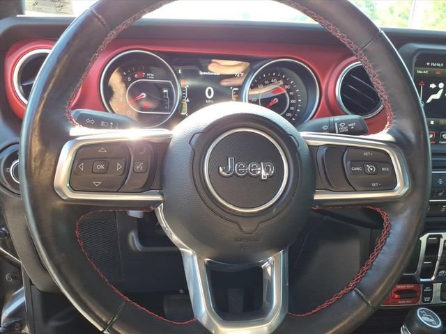 Used 2022 Jeep Wrangler Unlimited Rubicon w/ Cold Weather Group AWD/4WD image 19