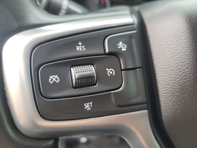 Used 2024 Chevrolet Suburban LS AWD/4WD image 13