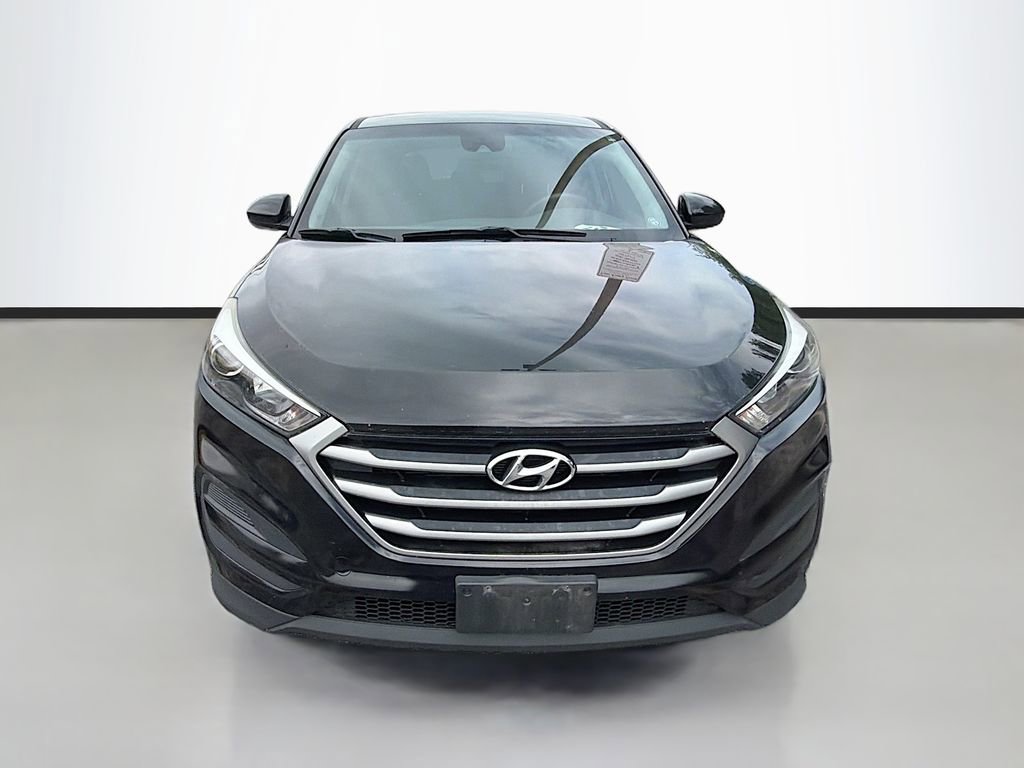 Used 2018 Hyundai Tucson SE AWD/4WD image 2