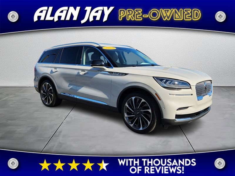 Used 2023 Lincoln Aviator Reserve w/ Equipment Group 201A image 1