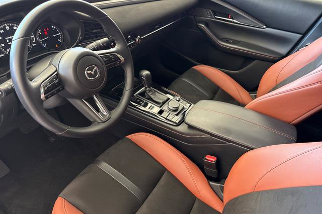 Certified 2025 MAZDA CX-30 Carbon AWD/4WD image 9