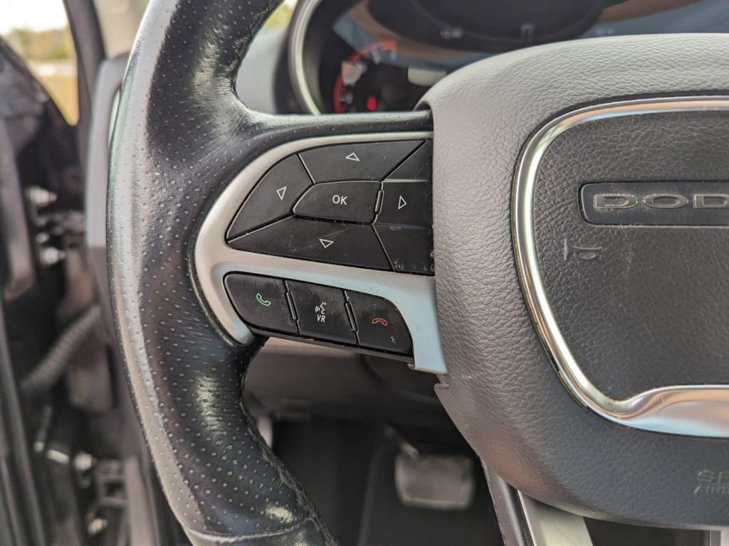 Used 2020 Dodge Durango SXT image 19