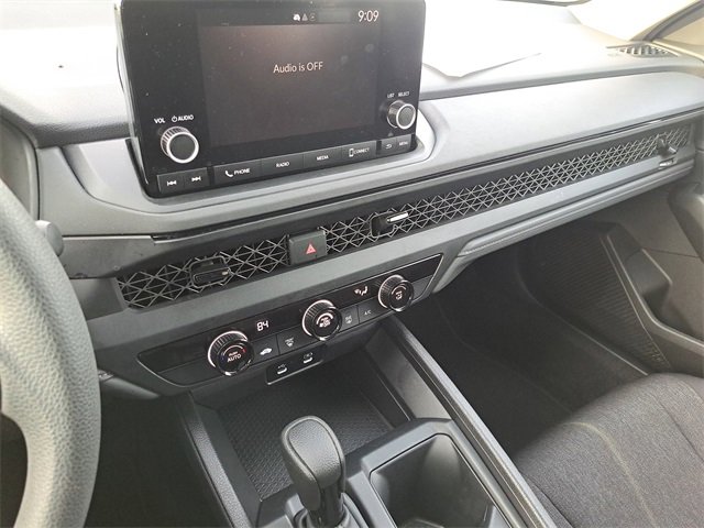 Used 2025 Honda Accord LX image 13