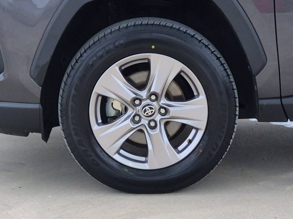 Certified 2023 Toyota RAV4 XLE w/ Convenience Package FWD image 26