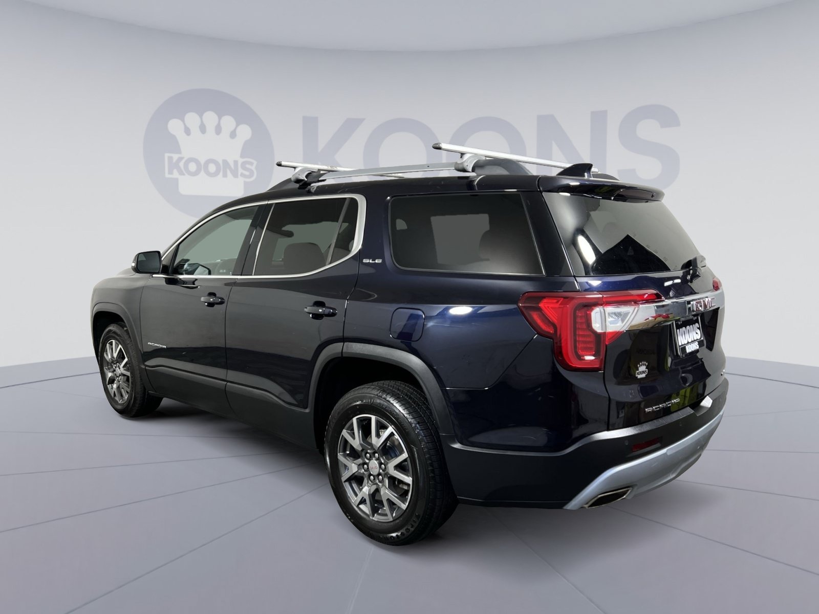 Used 2021 GMC Acadia SLE w/ Driver Convenience Package AWD/4WD image 8