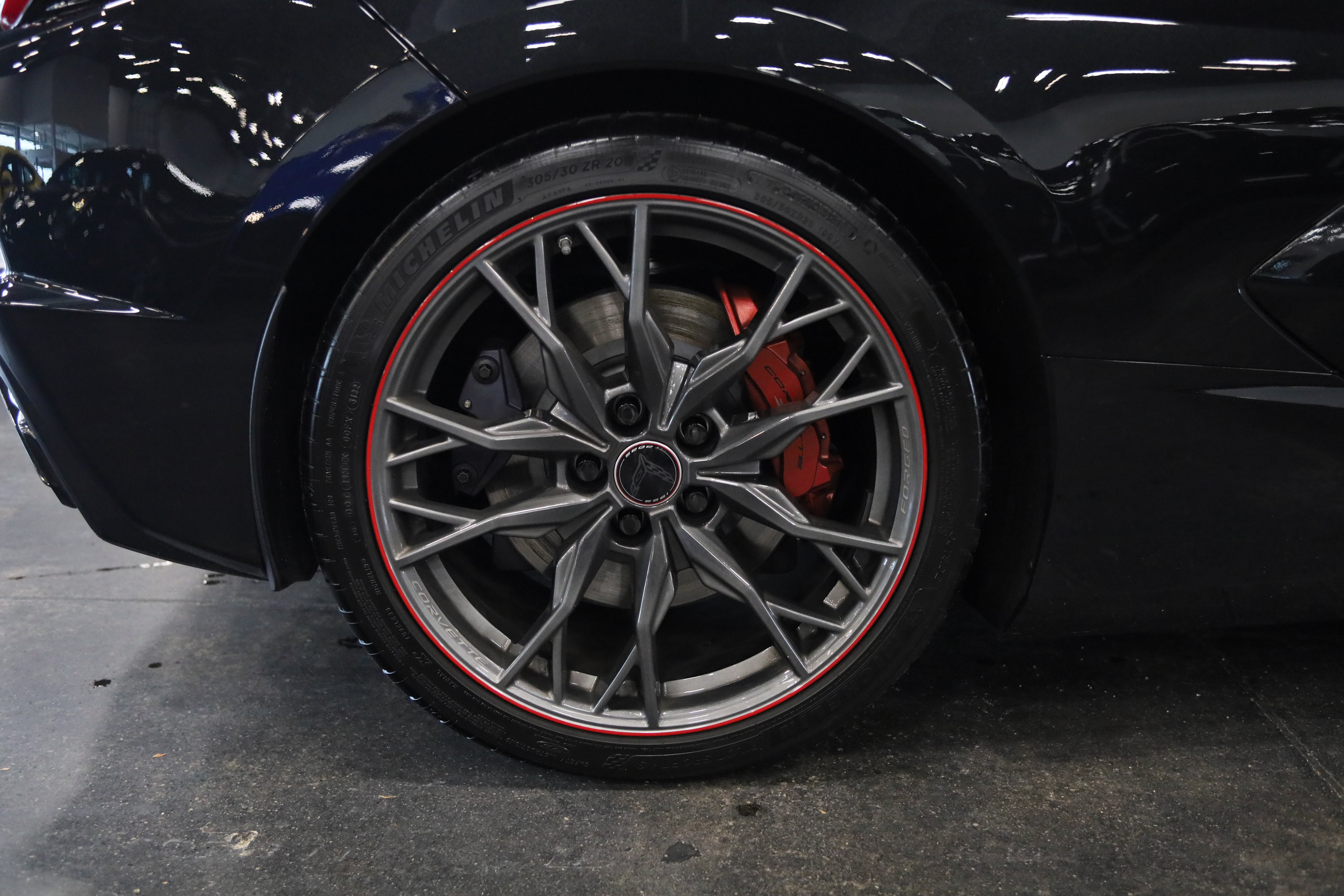 Used 2023 Chevrolet Corvette Stingray Premium Conv w/ Z51 Performance Package RWD image 14