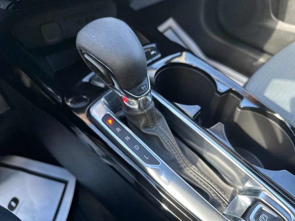 Used 2024 Chevrolet Trax LT w/ Driver Confidence Package image 17