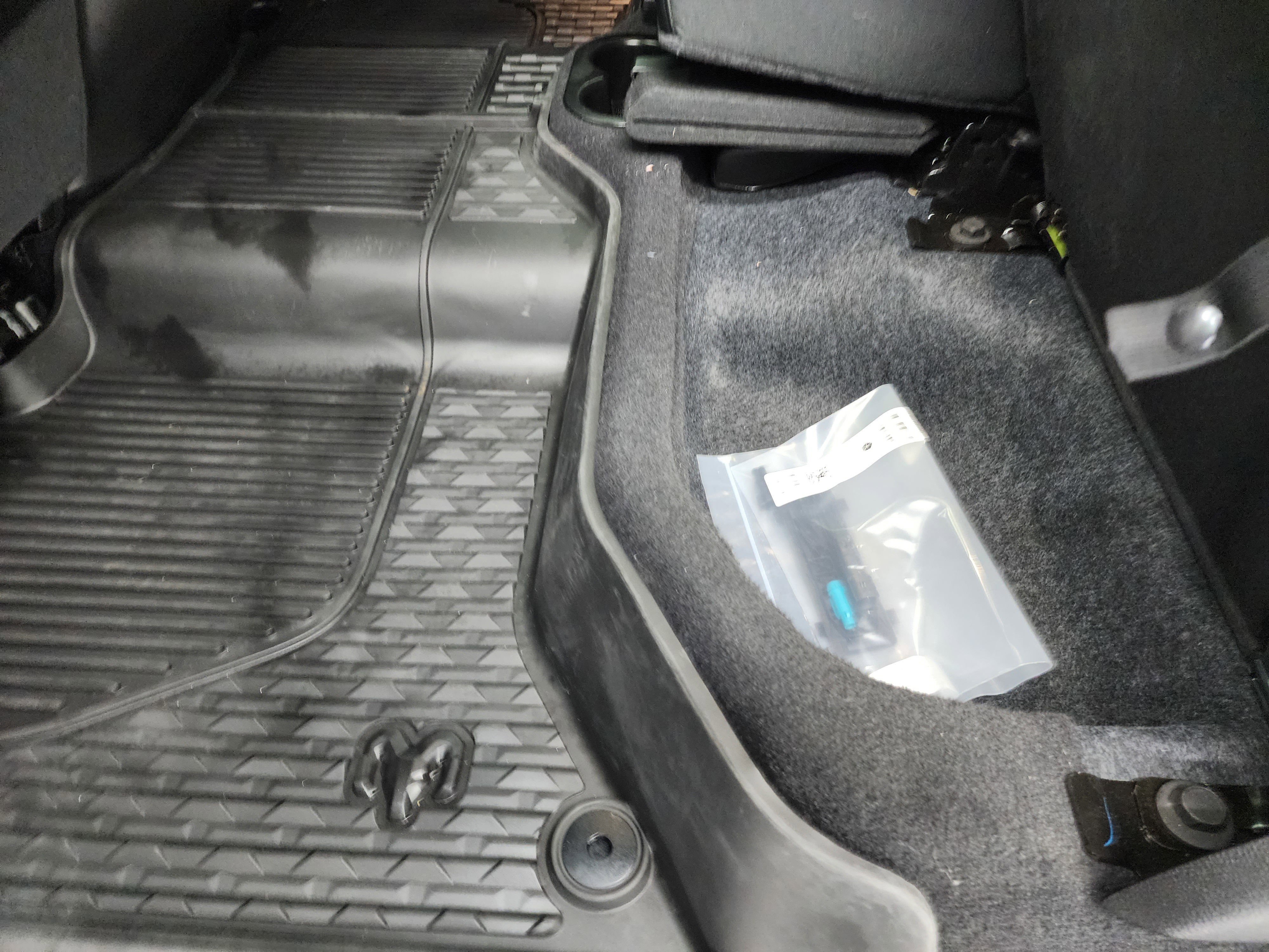 Used 2024 RAM 2500 Laramie w/ Night Edition image 40