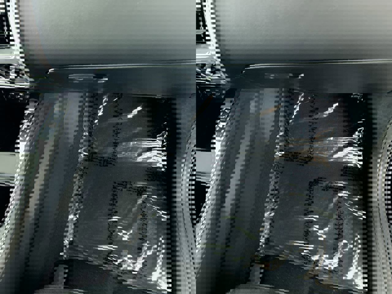 Used 2022 Kia Sorento S image 31