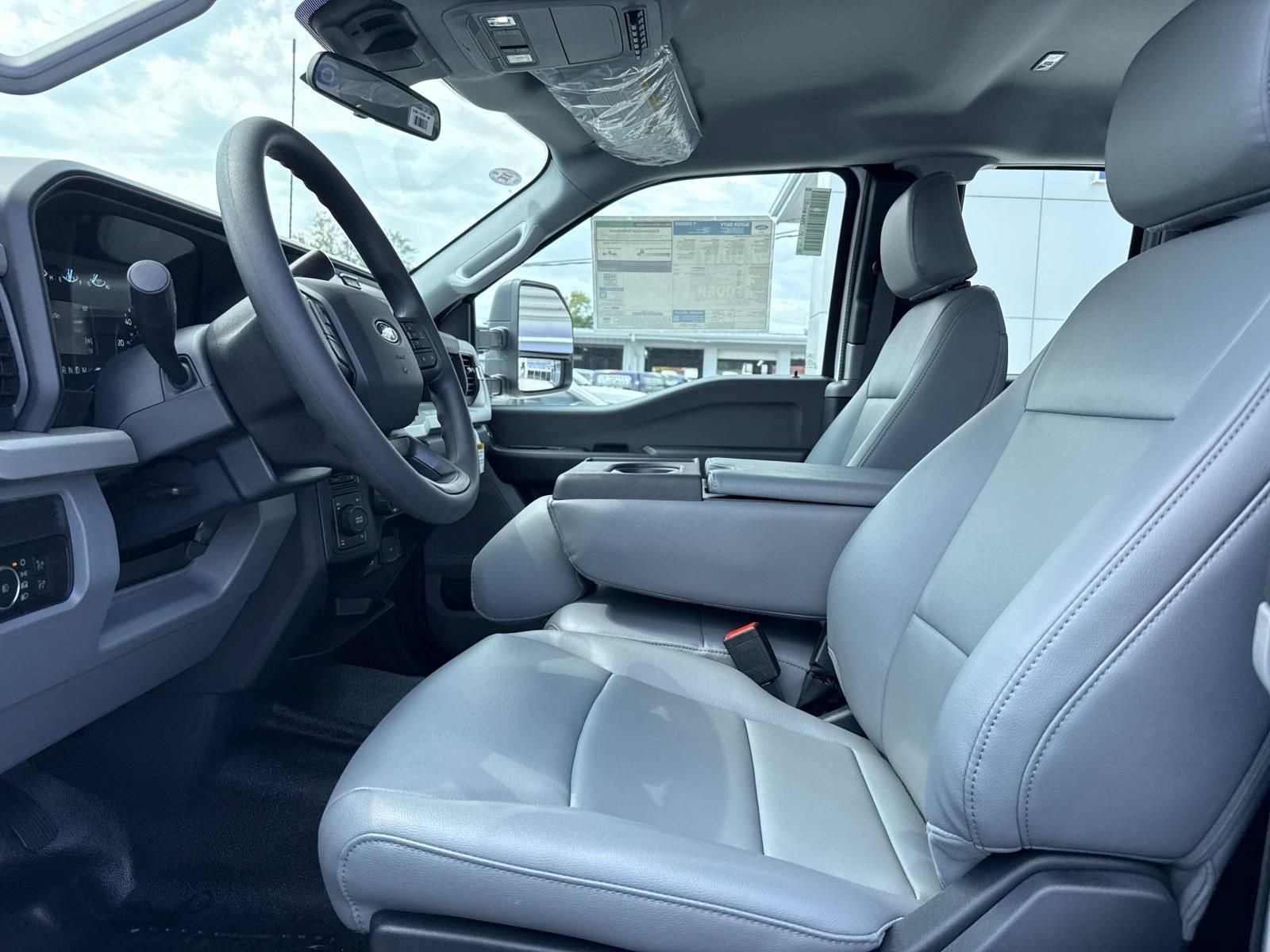 New 2027 Ford F350 XL w/ FX4 Off-Road Package AWD/4WD image 10