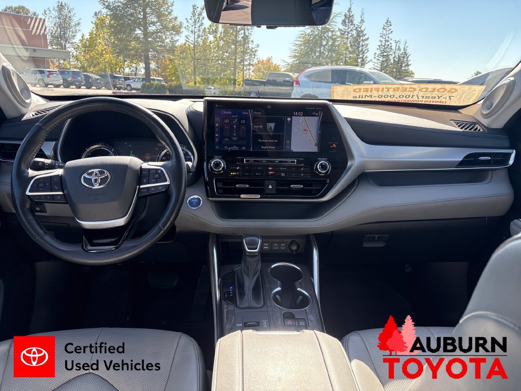 Used 2022 Toyota Highlander Platinum AWD/4WD image 13