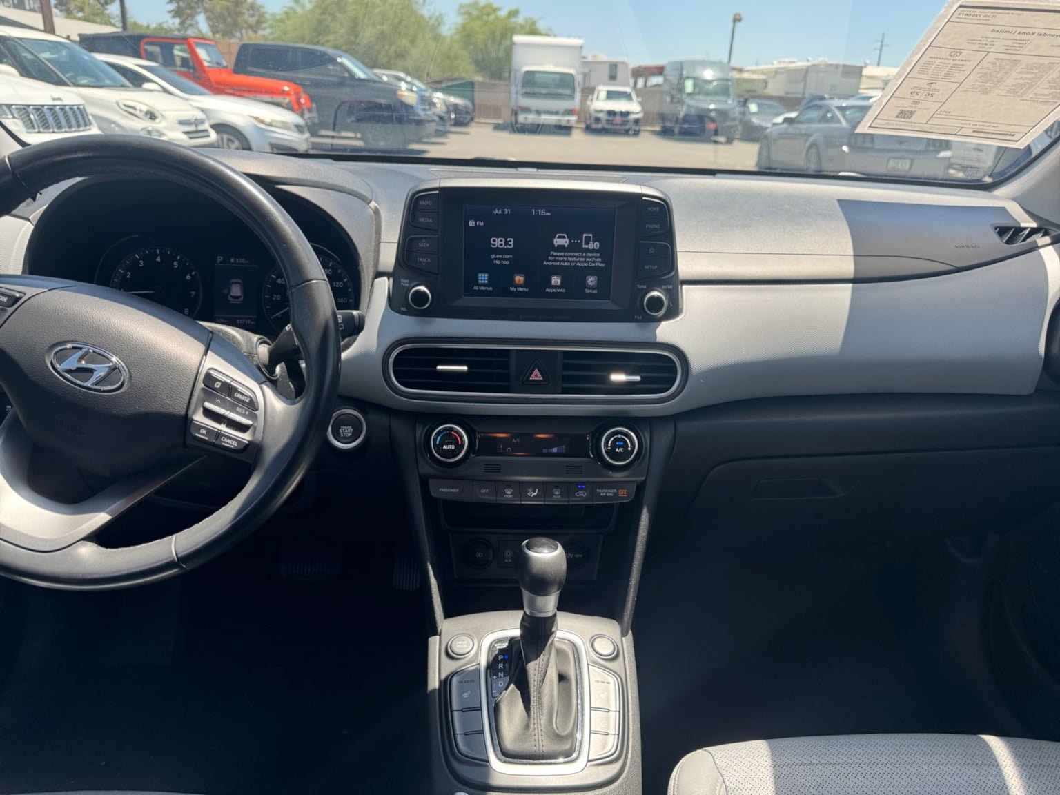 Used 2020 Hyundai Kona Limited AWD/4WD image 15