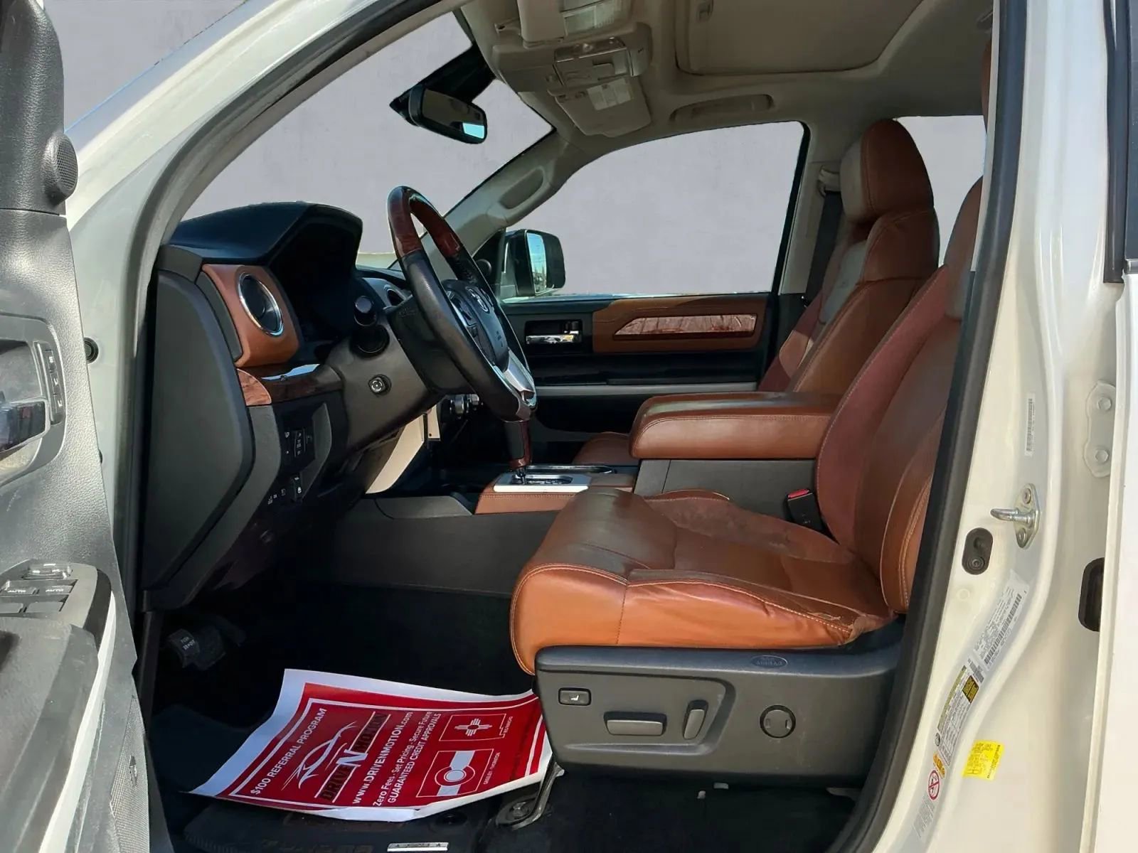 Used 2018 Toyota Tundra 1794 Edition image 12