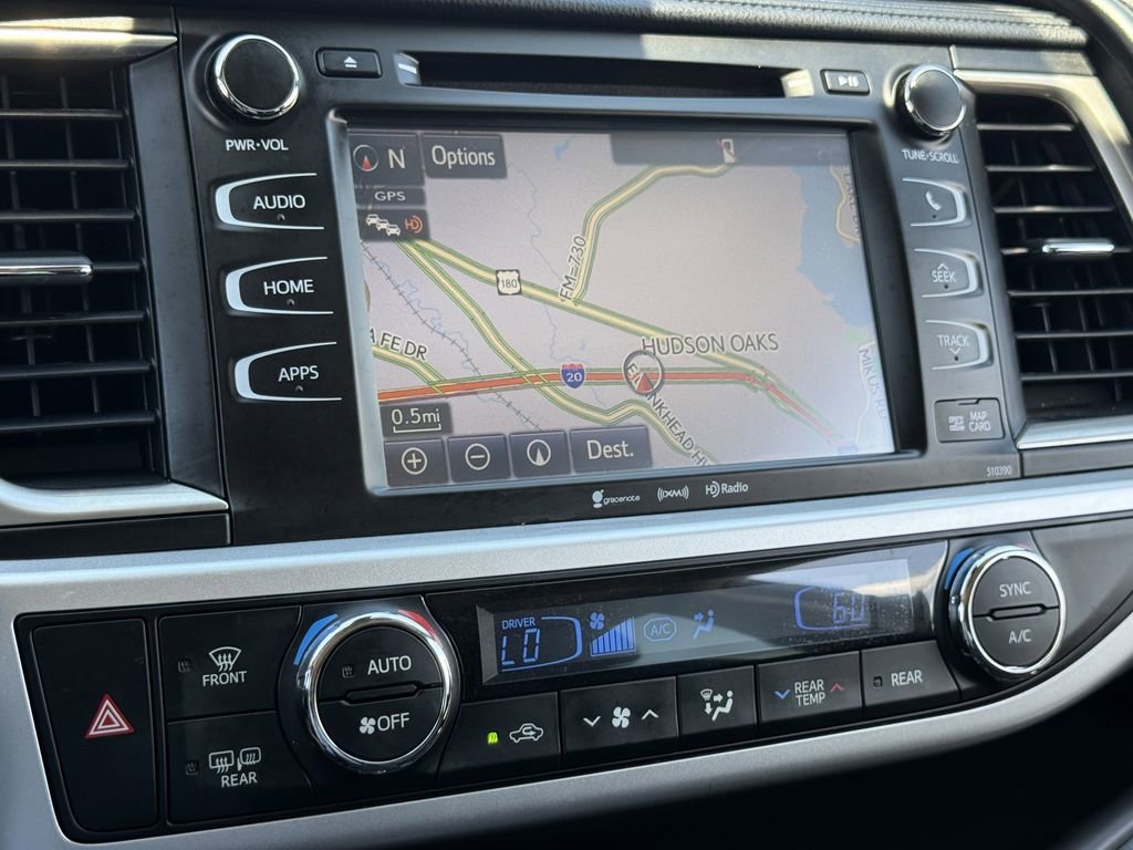 Used 2019 Toyota Highlander SE image 19