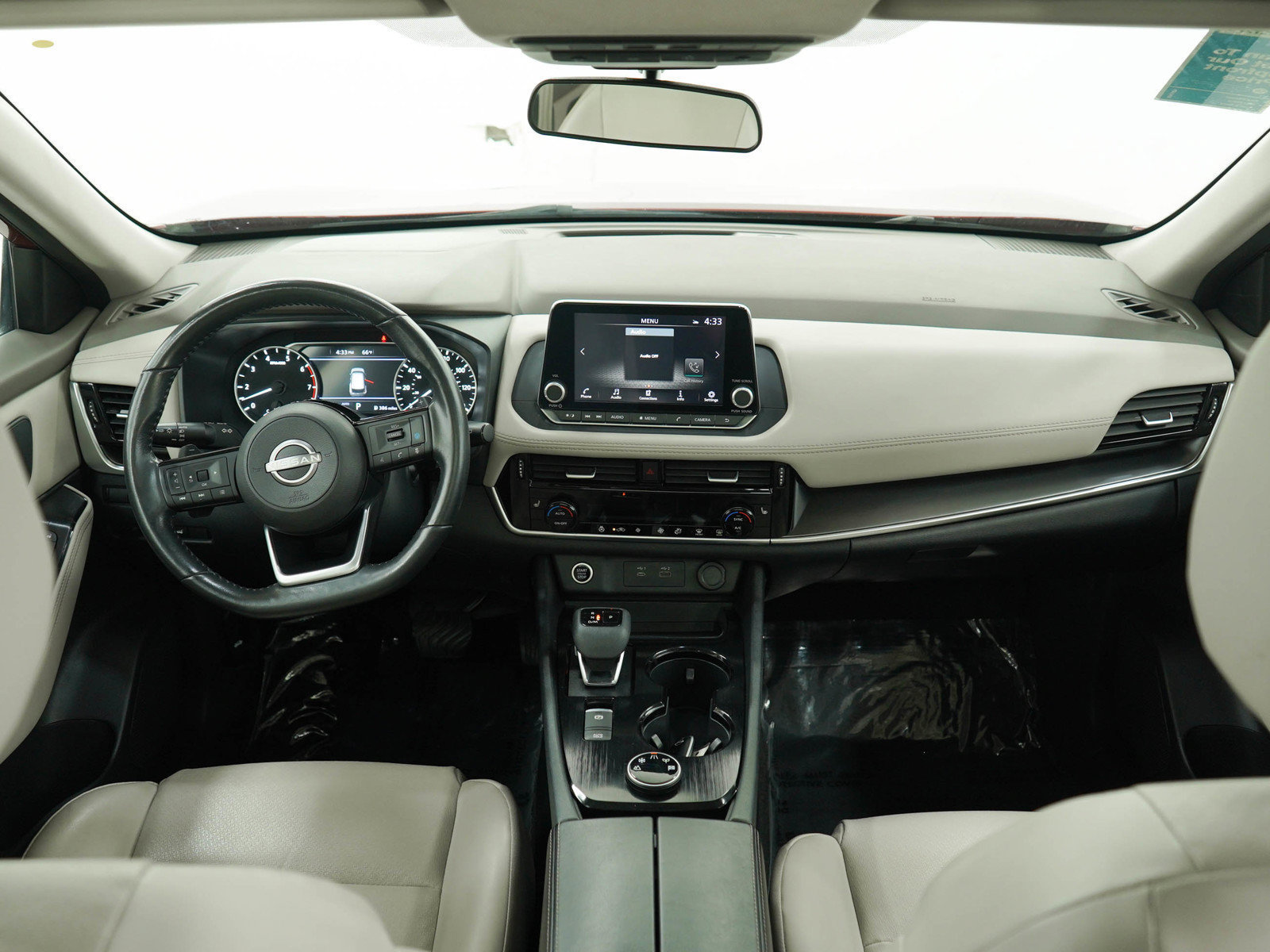 Used 2023 Nissan Rogue SV w/ SV Premium Package AWD/4WD image 13