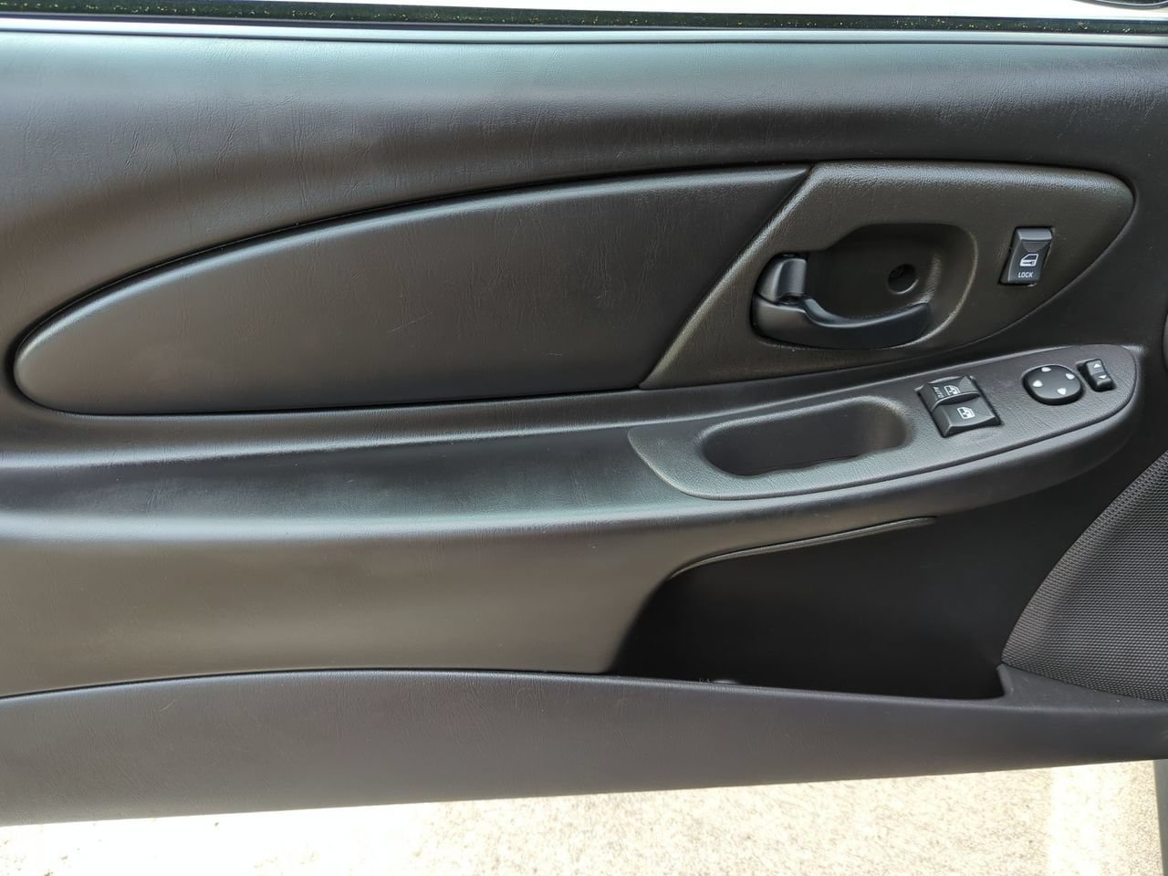 Used 2004 Chevrolet Monte Carlo SS FWD image 21