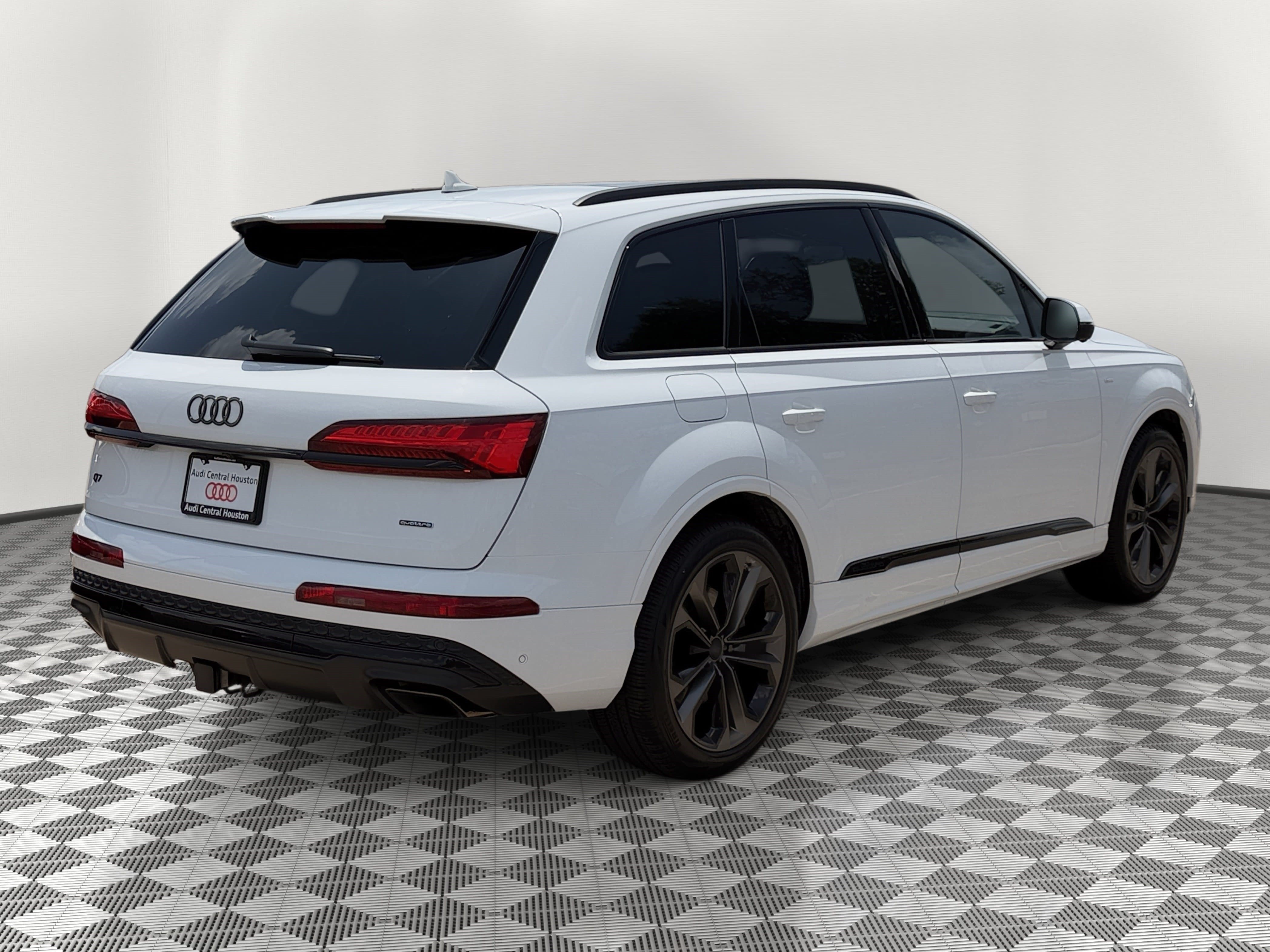 New 2026 Audi Q7 Premium Plus AWD/4WD image 9