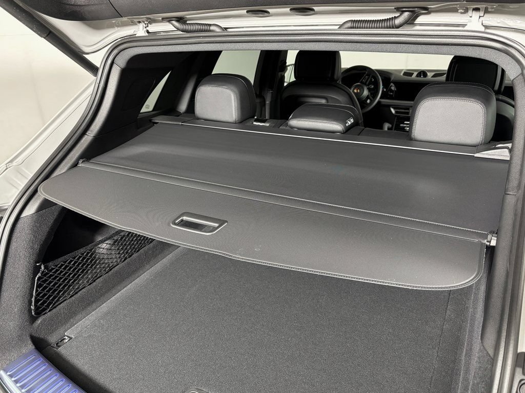 Certified 2026 Porsche Cayenne AWD/4WD image 14