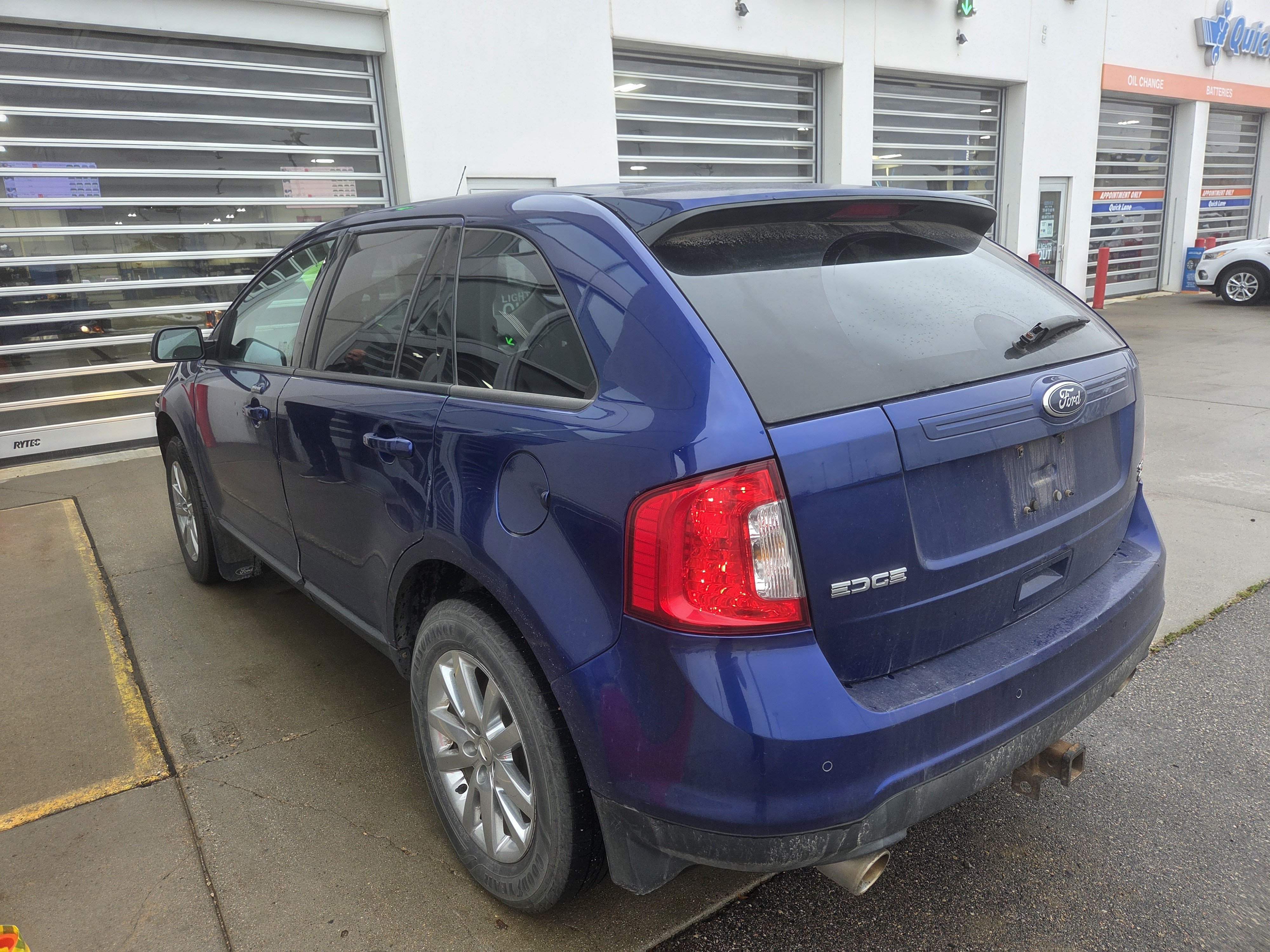 Used 2013 Ford Edge SEL AWD/4WD image 4