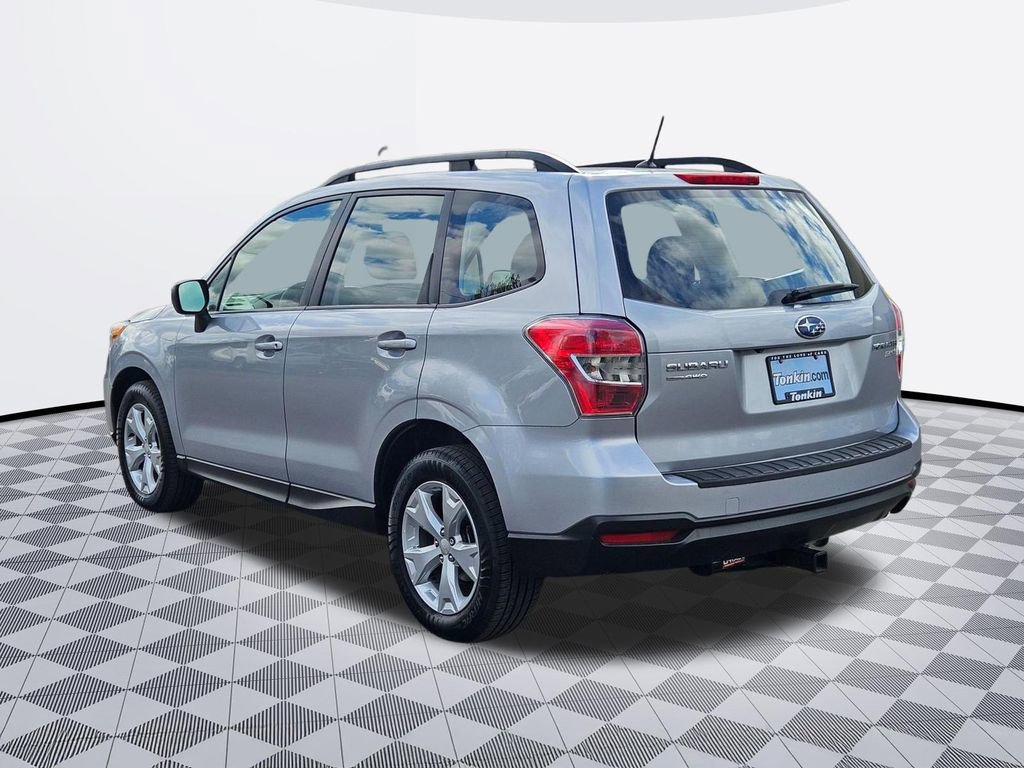 Used 2015 Subaru Forester 2.5i w/ Alloy Wheel Package AWD/4WD image 4