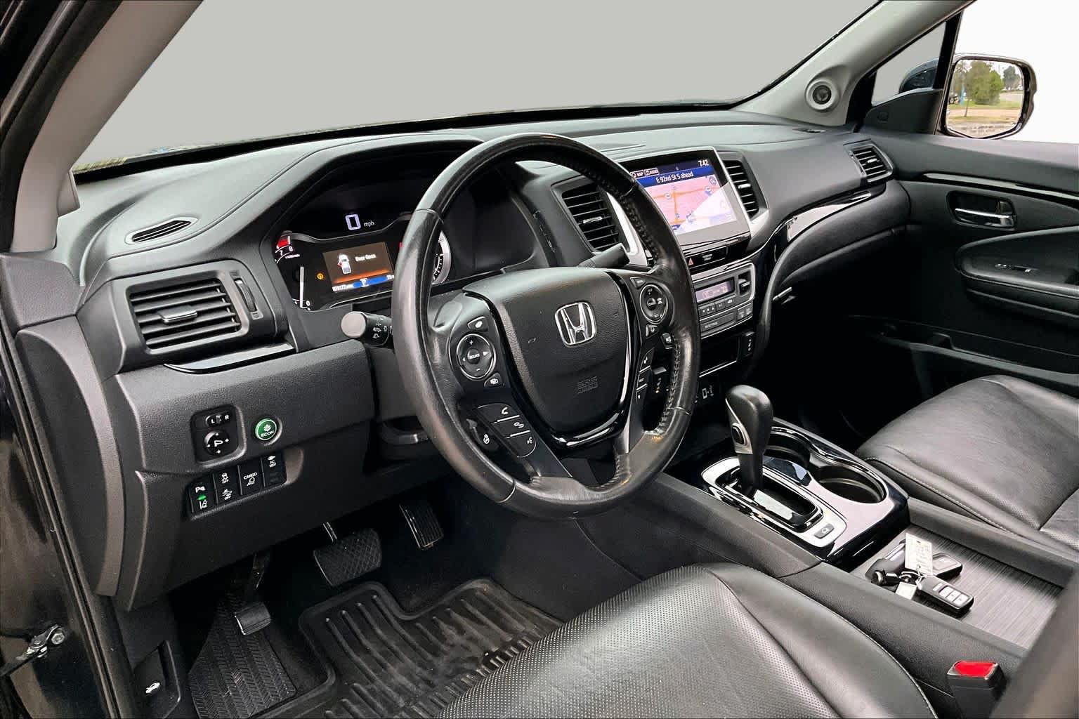 Used 2018 Honda Ridgeline RTL-E image 18