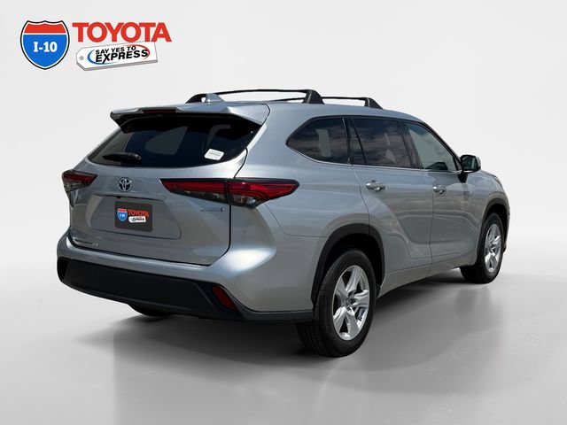 Certified 2020 Toyota Highlander LE FWD image 5