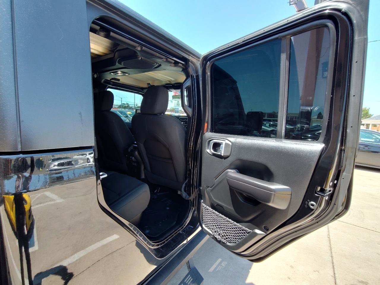Used 2021 Jeep Gladiator Sport AWD/4WD image 45