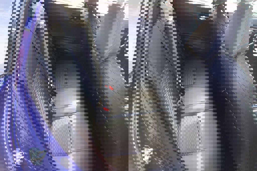 Used 2023 Toyota Corolla Cross AWD Hybrid image 16