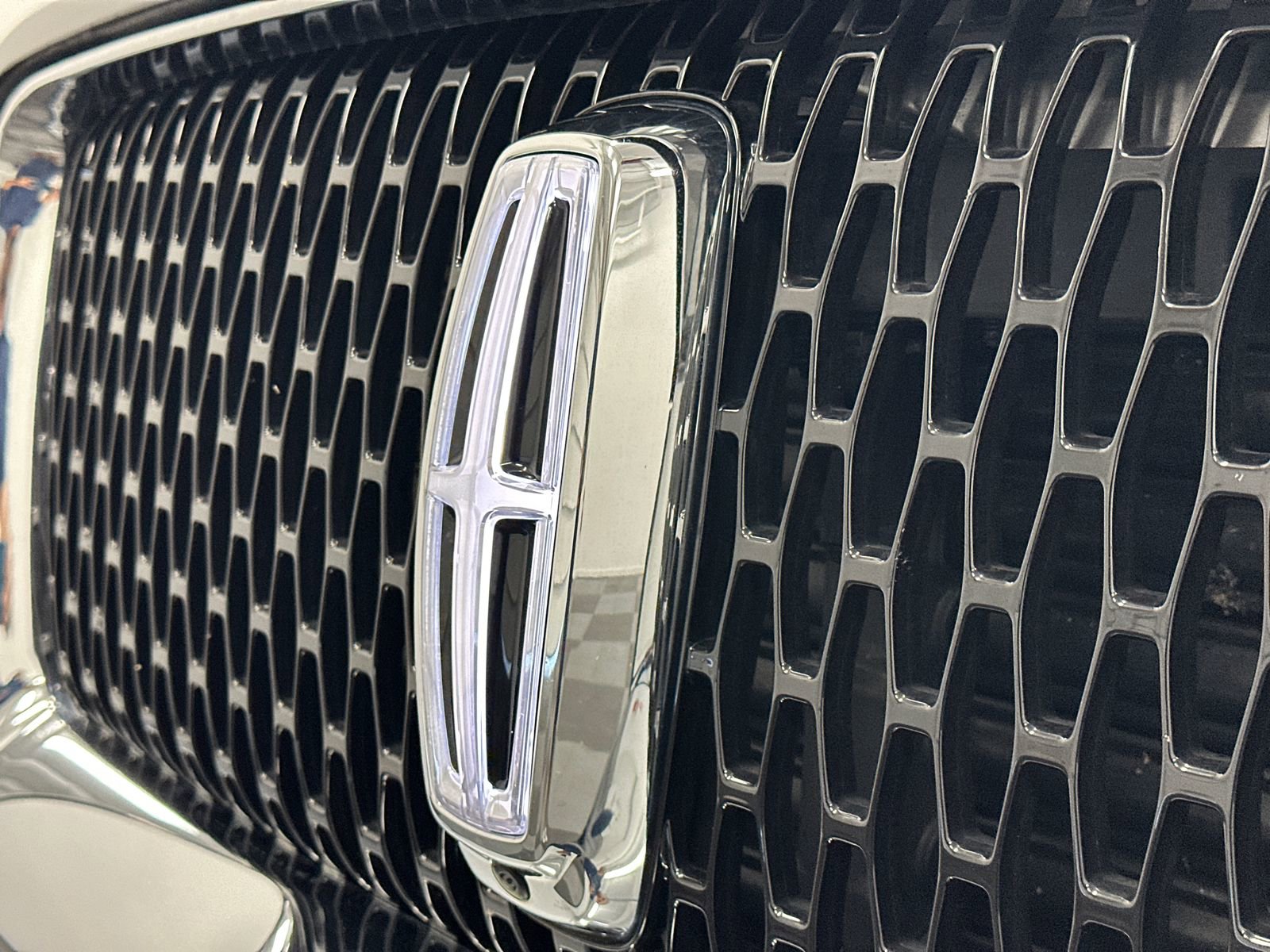 Used 2024 Lincoln Navigator Reserve image 16