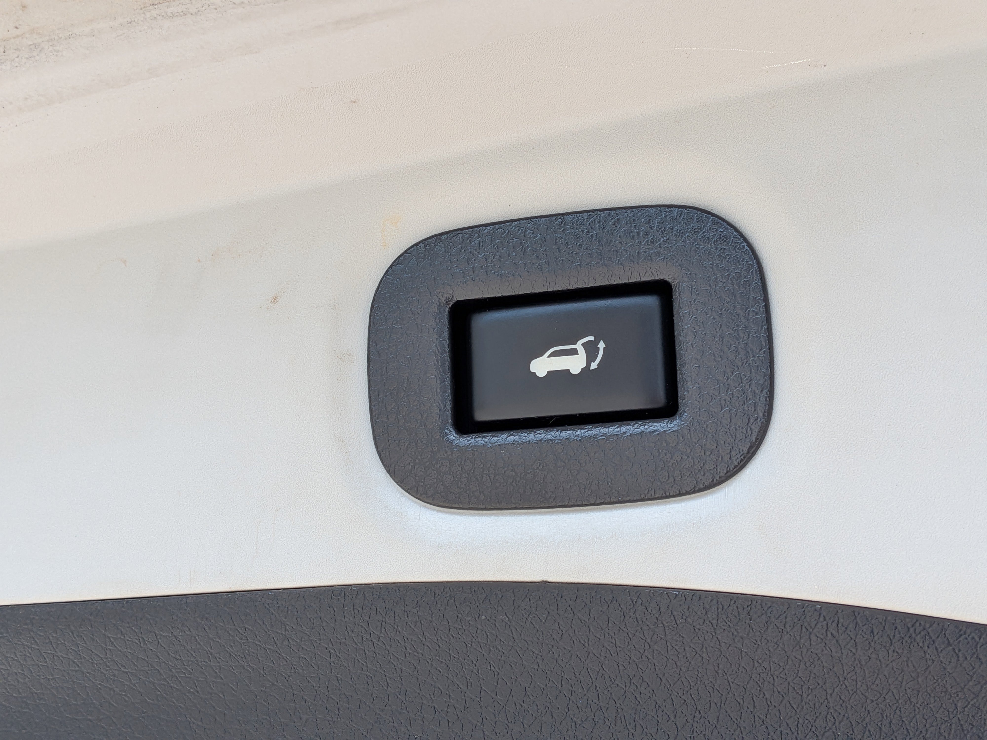 Used 2020 Nissan Rogue SL w/ Premium Package FWD image 14