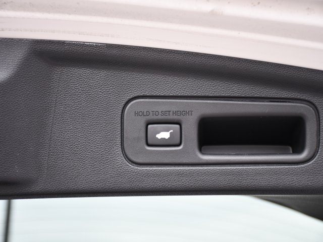 Used 2026 Acura MDX w/ Technology Package FWD image 27
