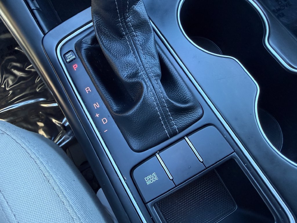 Used 2019 Kia Sorento FWD V6 image 19