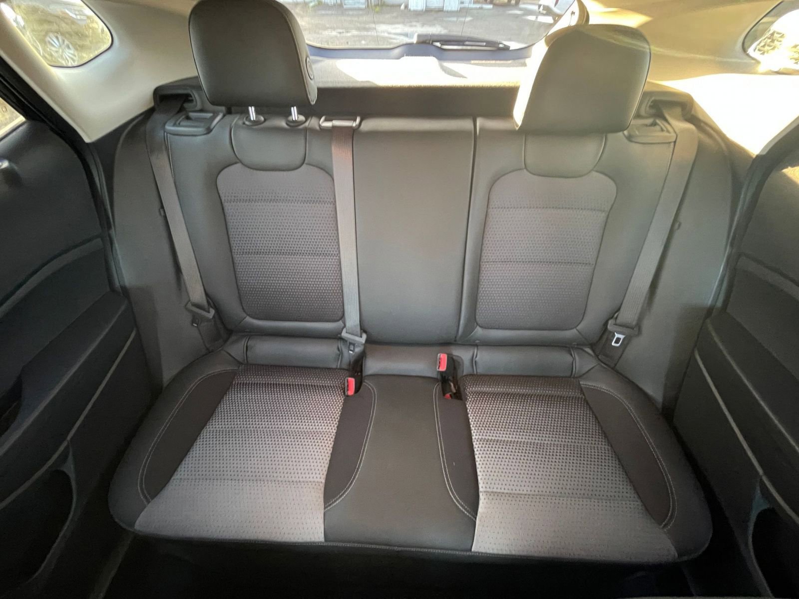 Used 2025 Chevrolet Trax LT image 38