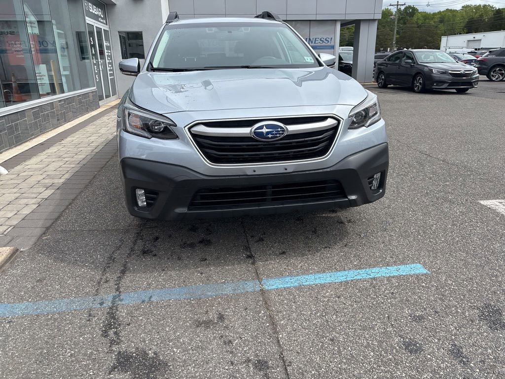 Certified 2022 Subaru Outback Premium AWD/4WD image 3
