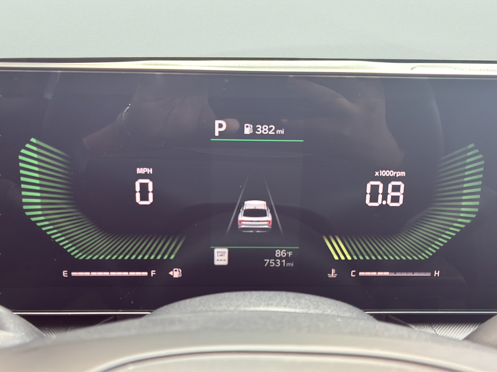 Used 2025 Kia K4 FWD image 32
