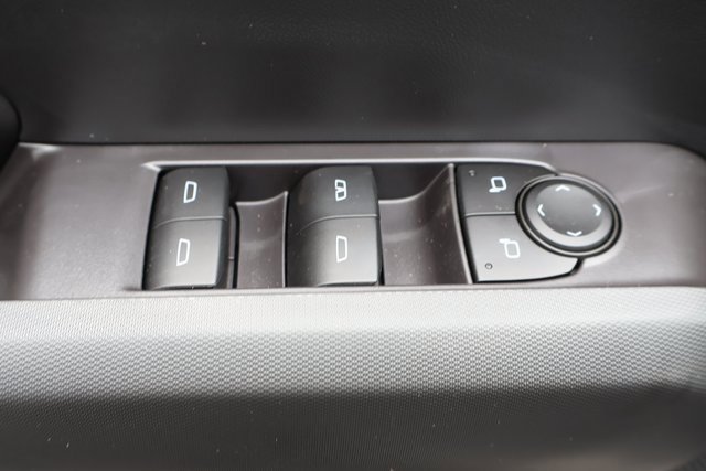 New 2026 GMC Canyon Elevation w/ Convenience Package image 11