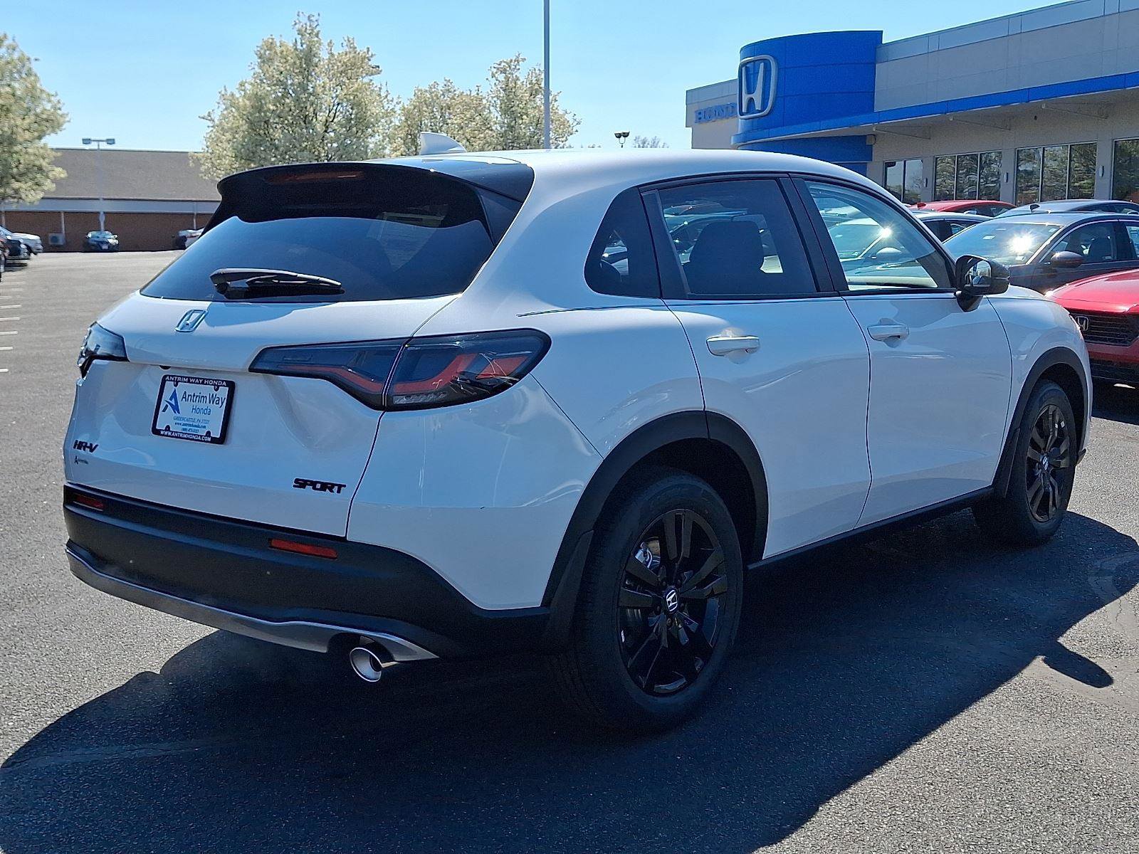 New 2026 Honda HR-V Sport image 3